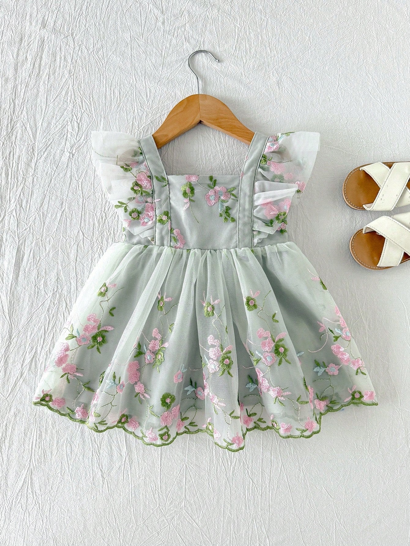 Vestido Infantil Bebê Menina Tule Bordado Floral Manga Borboleta Laço 001 Vestido Menina 05 Kabannas 