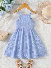 Vestido Infantil Verão Alças Finas Franzido com Botões Decorativos Vestido Infantil 02 Kabannas 