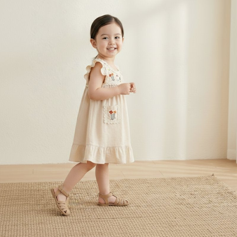 Vestido Vintage Infantil Florido com Bordado Moda Vintage Infantil 19 Kabannas 